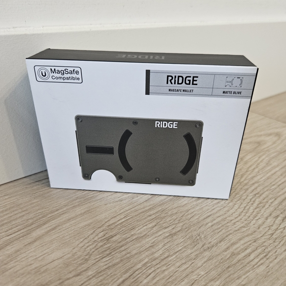 NEW Ridge Wallets - RFID Blocking / Magnet Safe (Multiple) - Picture 6 of 10
